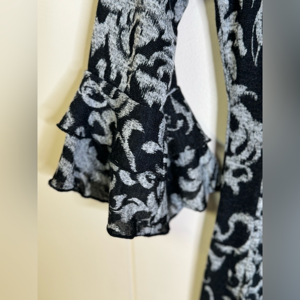 Chris McLaughlin Long Sleeve Ruffle Dress 4P - Picture 5 of 8